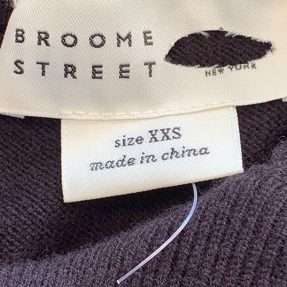 Broome Street Kate Spade Pearl Turtleneck Sweater With Lace Panel Hemline NWOT - Picture 9 of 10